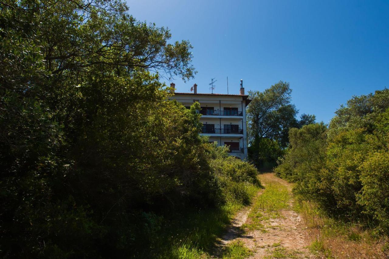 #Flh - Nereus & Oceanus Beachfront Apartments, Lagonisi Beach Ormos Panagias Extérieur photo